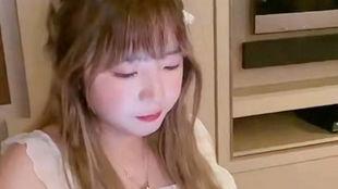 网红小娇妻吃瓜视频大全,揭秘娱乐圈幕后故事